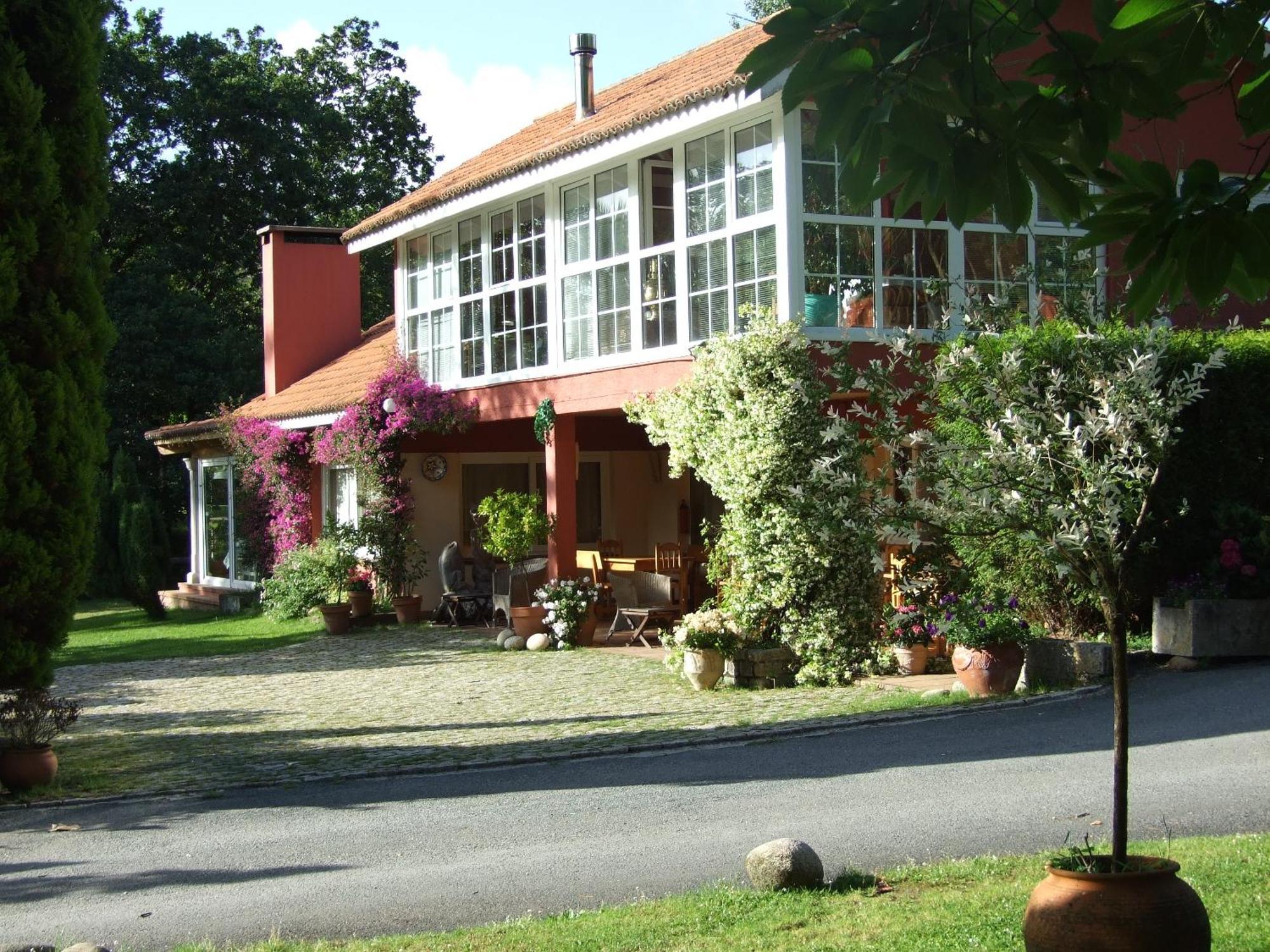 Bungalow Camping Los Manzanos Santa Cruz de Oleiros Kültér fotó