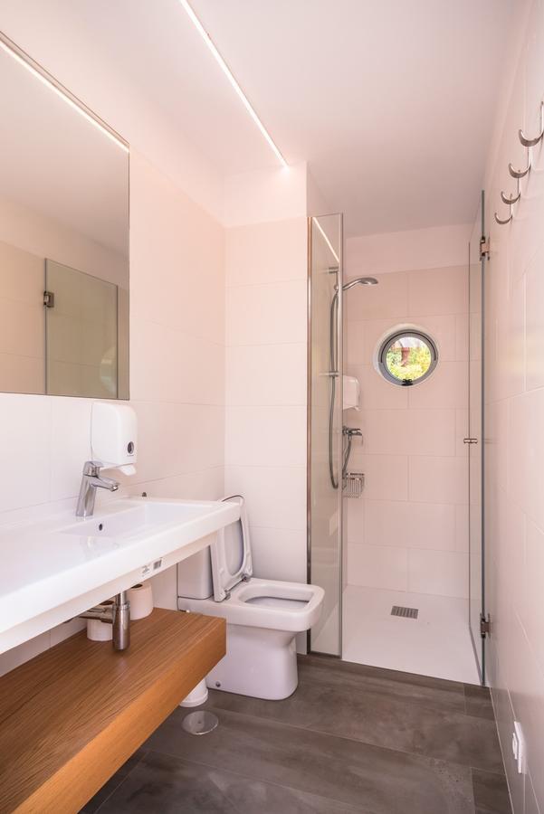 Bungalow Camping Los Manzanos Santa Cruz de Oleiros Kültér fotó
